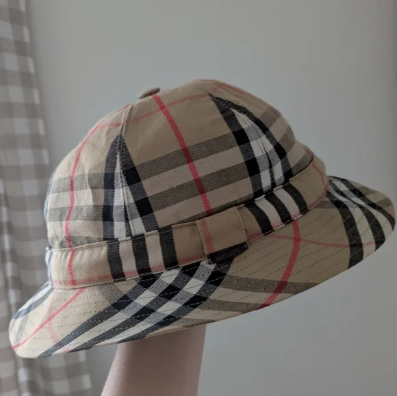 Burberry Vintage Bucket Hat | M - Picture 1 of 7